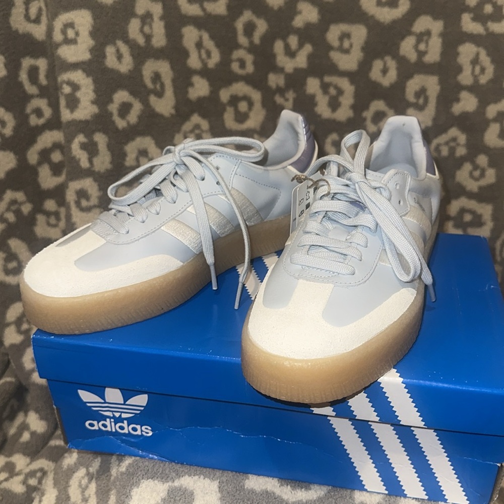 Adidas Women's Sambae Shoes in Halo Blue & Off White 😍 New & Never Worn 😍 - Picture 4 of 17